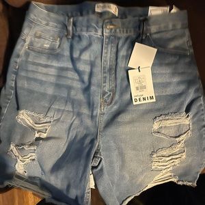 Women’s jean shorts